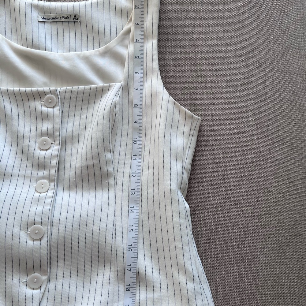 Abercrombie & Fitch Women's Pin Striped Top - Picture 4 of 7